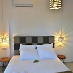 Estalagem Delfinaki Boutique ,naxos *
