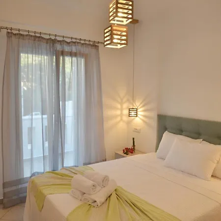 Han/Misafirhane Delfinaki Boutique ,naxos