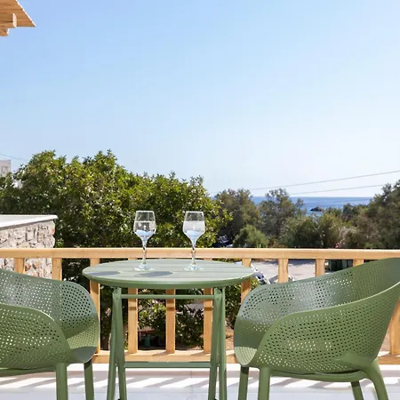 Han/Misafirhane Delfinaki Boutique ,naxos *