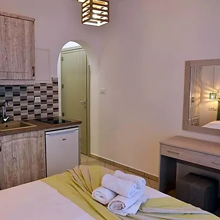 Delfinaki Boutique ,naxos * Lionas