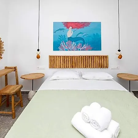Delfinaki Boutique ,naxos * Lionas